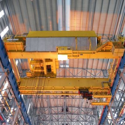 Dwudźwigarowa obsługa kadzi Stalownia Żuraw Heavy Duty 10 ~ 20m Podnoszenie