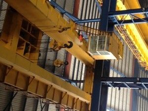Dźwig pomostowy z podwójnym dźwigarem ISO 100 ton 30 ton Żuraw mostowy antykorozyjny