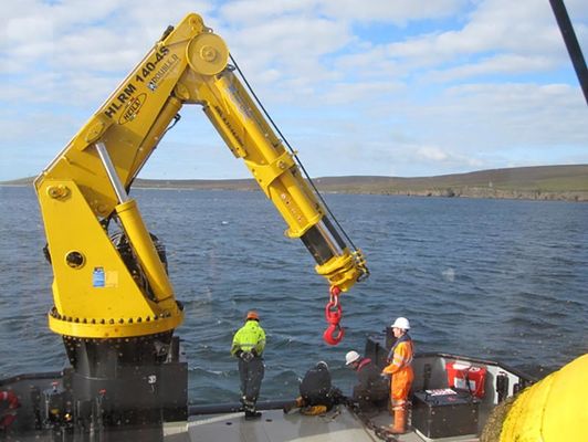 Offshore 2t - 30t Marine Deck Crane 40m Wysokość podnoszenia Oszczędność energii
