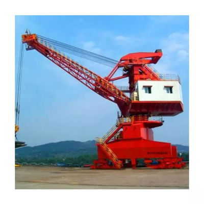 Certyfikat ISO Harbour Portal Suwnica Gantry Luffing 20m- 26m / min Prędkość jazdy