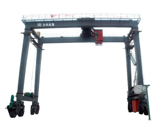 Quayside Uruchamianie Portu Kontenerowego Żuraw Użyj Mobilnego RTG 50 Ton