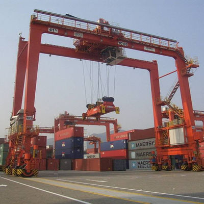 Suwnica bramowa RTG do obsługi kontenerów A8 50 ton